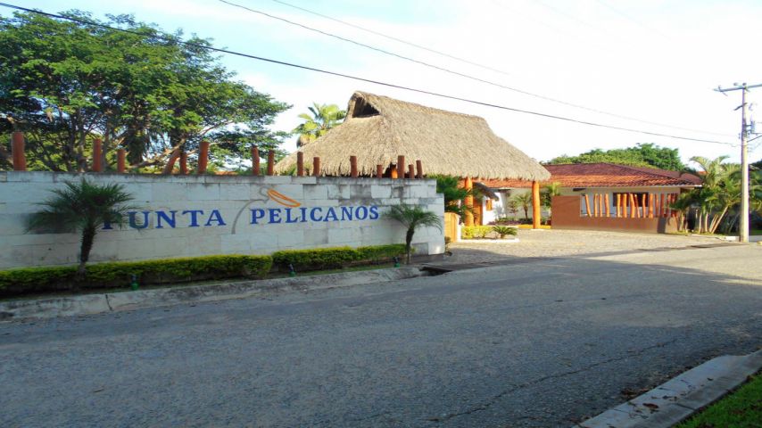 Condominios Punta Pelícanos, La Cruz de Huanacaxtle